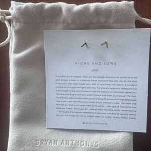 Bryan Anthonys Minimal Chevron Stud Earrings - Silver